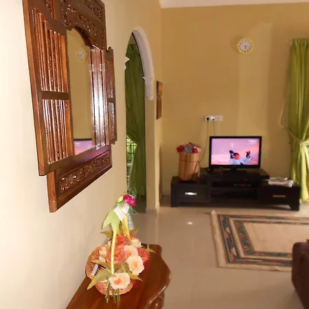 Roemahkoe Holidayhome Malacca Exterior photo
